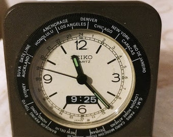 Vintage SEIKO Small Portable Quartz Travel Alarm Clock From 1985