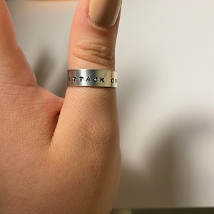 vintage engraved ring aot