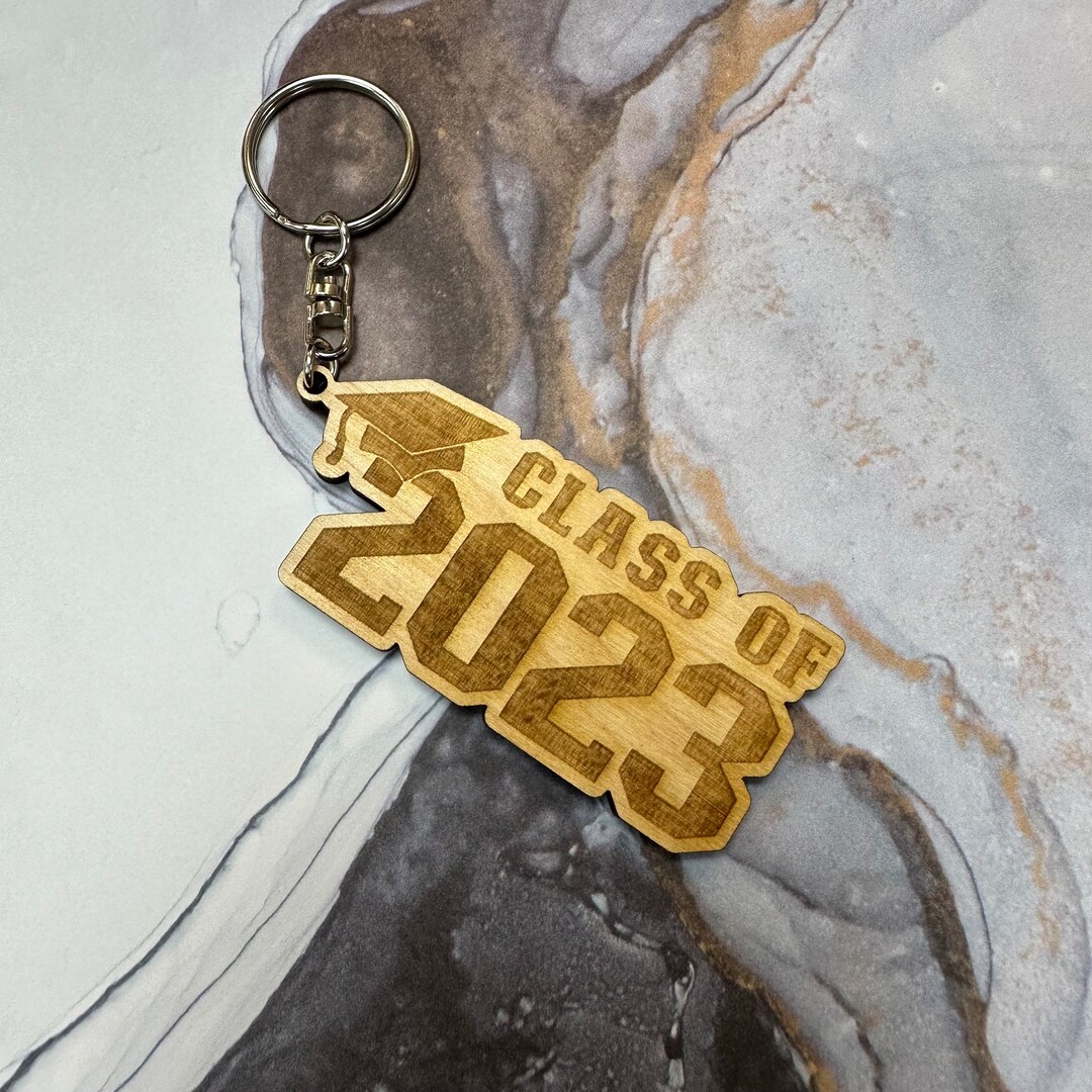 Class of 2023 Keyring Teacher Pupil Gift Wooden - Class End of Term ...