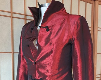 Gorgeous Irridescent Two-Toned Burnt Cherry and Black Silk Chinese Style Jacket