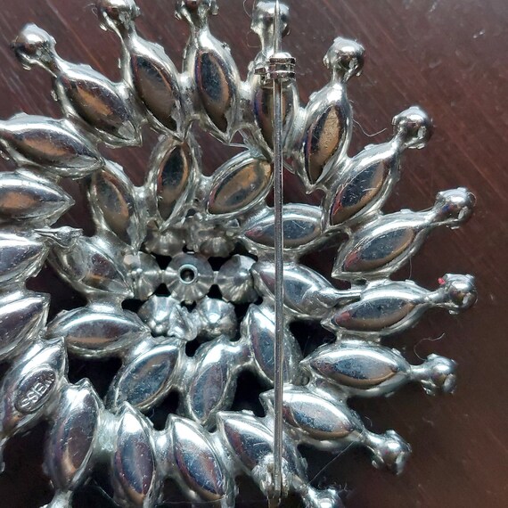 Weiss White Rhinestone Floral Brooch from 1950s - image 2