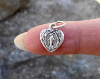 TEENY Tiny Heart Miraculous Medal/ Mary Medal/ Small Miraculous Medal/Valentine Bracelet Charm/Mary medal/ Our Lady of Grace Qty (1)