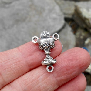 Silver Tone Chalice Rosary Center,  Fancy Chalice, Chalice Center Piece, SilverAlloy - 3/4&quot;, double sided Eucharist, First Holy Communion