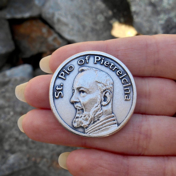 St. Padre Pio Of Pietrelcina Sticker| Padre Pio Sticker | Catholic Gift | Confirmation | 1st Communion | Saint | Pray Hope Don't Worry