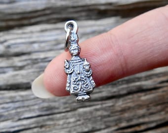 TINY Infante di Praga - Braccialetto con ciondolo del Santo Bambino Gesù/Bambino Gesù/Bambino di Praga/Bambini patroni/Medaglia di San 1 pollice di altezza (1 pz.)