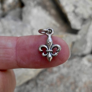 TINY Fleur de Lis Charm/Small Fleur de Lis Medal/French Charm for Necklace/Saint Joan of Arc Symbol/Confirmation Bracelet/ Bracelet Charm