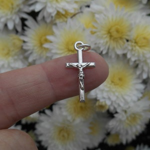 Tiny Crucifix Charm/ Miniature Cross Charm/ Small Cross Charm Bracelet/Cross Bracelet Charms/ Antiqued Silver Tone Rosary Cross 22mm QTY (1)