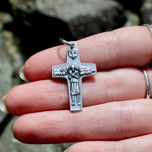 Pope Francis cross pendant metal, Pope Francis Pendent, Jesuit, Apostle of Christ Charm, Italian Medal,