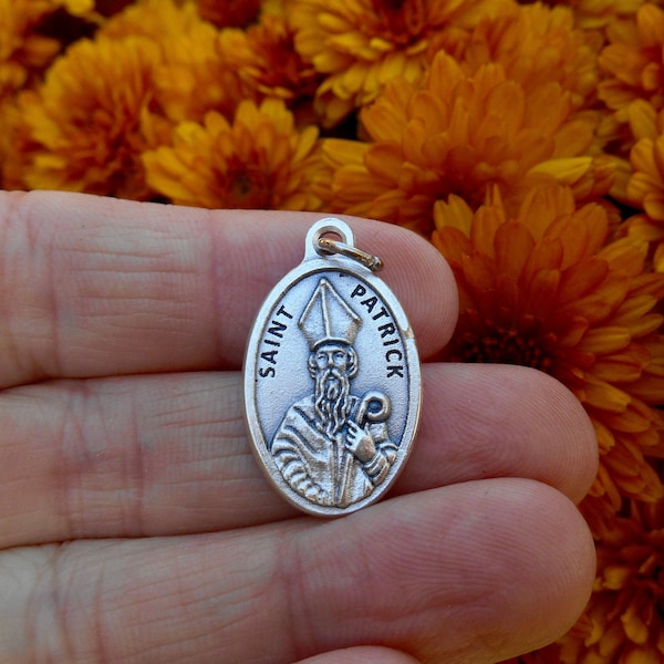 St Patrick Medal/ St Patrick Charm Necklace/Saint Patrick Medal/Irish Catholic Gifts/Patron Saint Ireland/ Apostle of Ireland/ Irish