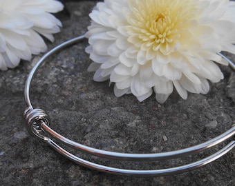 Stainless Steel Bangle/ Elegant Bracelet/ Expandable Adjustable Bangle/ High Quality/Super Shiny!/Wire Bangle Bracelet-Charm Bracelet