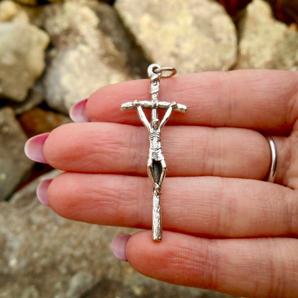 Papal Crucifix Charm/Pope JP II Cross Charm/Cross Bracelet Charms/ Antiqued Silver Tone Rosary Cross/ Confirmation/ Crucifix