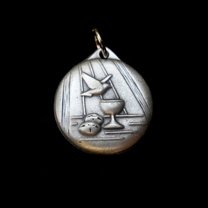 Medalla de Primera Comunión/Medalla de Cáliz/Medalla de Primera Comunión, Amuleto de Santo Católico/Cuerpo y Sangre de Cristo/Regalo de Padre de Dios (Cantidad 1)