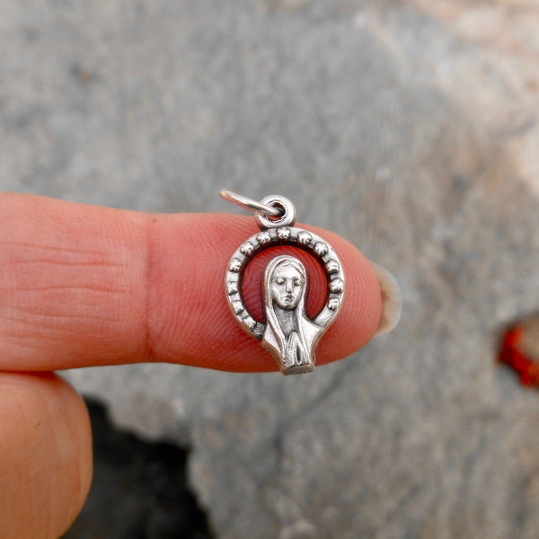 Madonna / Mary Medal / Mary Silhouette Charm/ Catholic Charm/ New Mother Gift/  Catholic Jewelry/ Virgin Mary/ Mother of God/ Crown of Stars