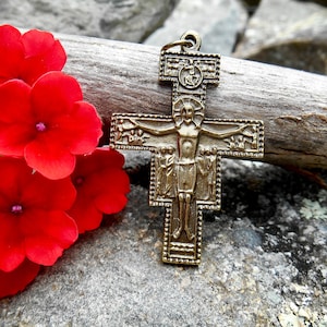 San Damiano Francis BRONZE COLOR Vintage style Jesus Cross Rosary Cross, Crucifix, Rosary Crucifix, Made in Italy,