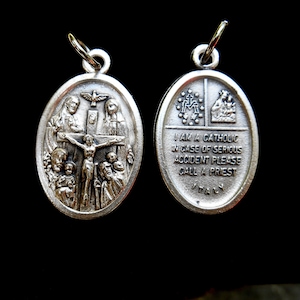 Four Way Cross Medal/ 4 Way Cross Medal/New Driver Gift/Catholic Charm/Catholic Gifts/Call A Priest/ 4-Way Medal/ Auto Medal/ Emergency