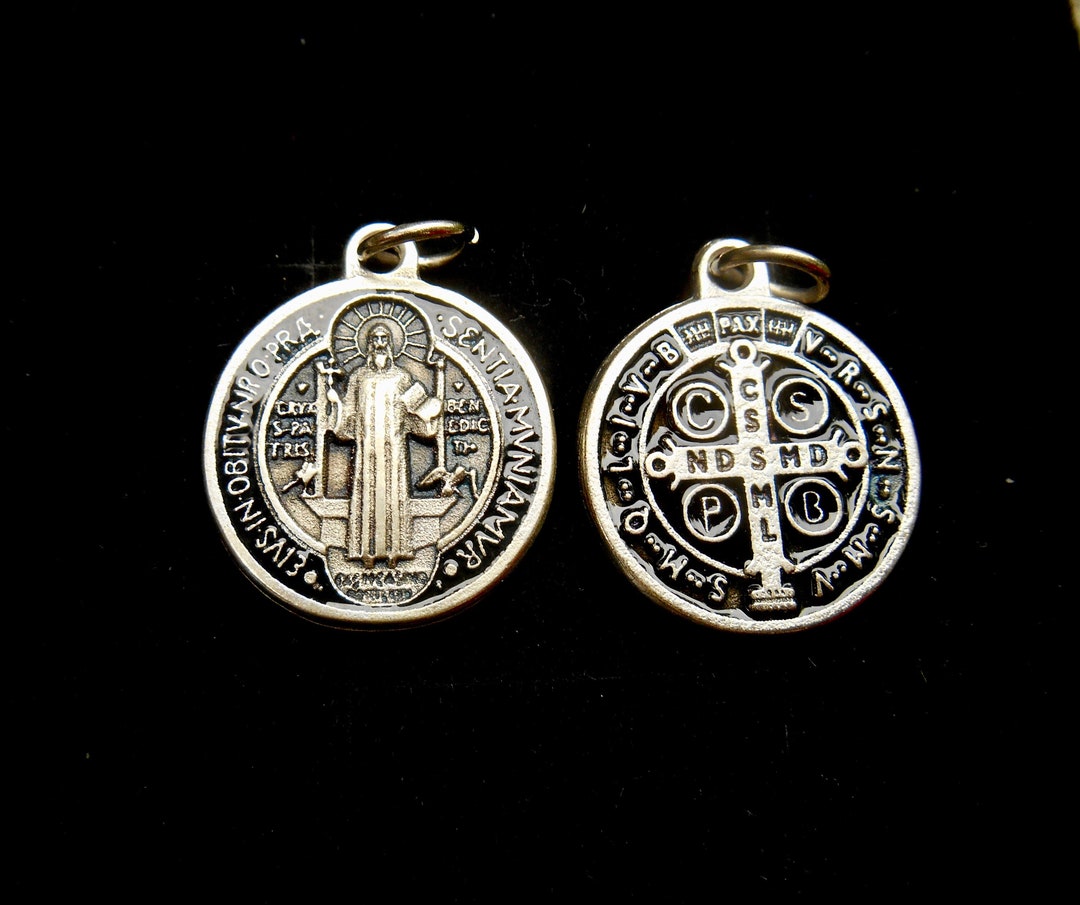Saint Benedict Protection Medal Keychain - Metal Cross Key Holder From Jerusalem, 7.5x4cm