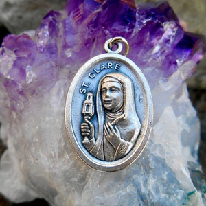 St Saint CLARE- Saint Medal Patron Saint Necklace Charm- Catholic Gift - Saint Francis of Assisi- Patron Embroiderers -Made in Italy!