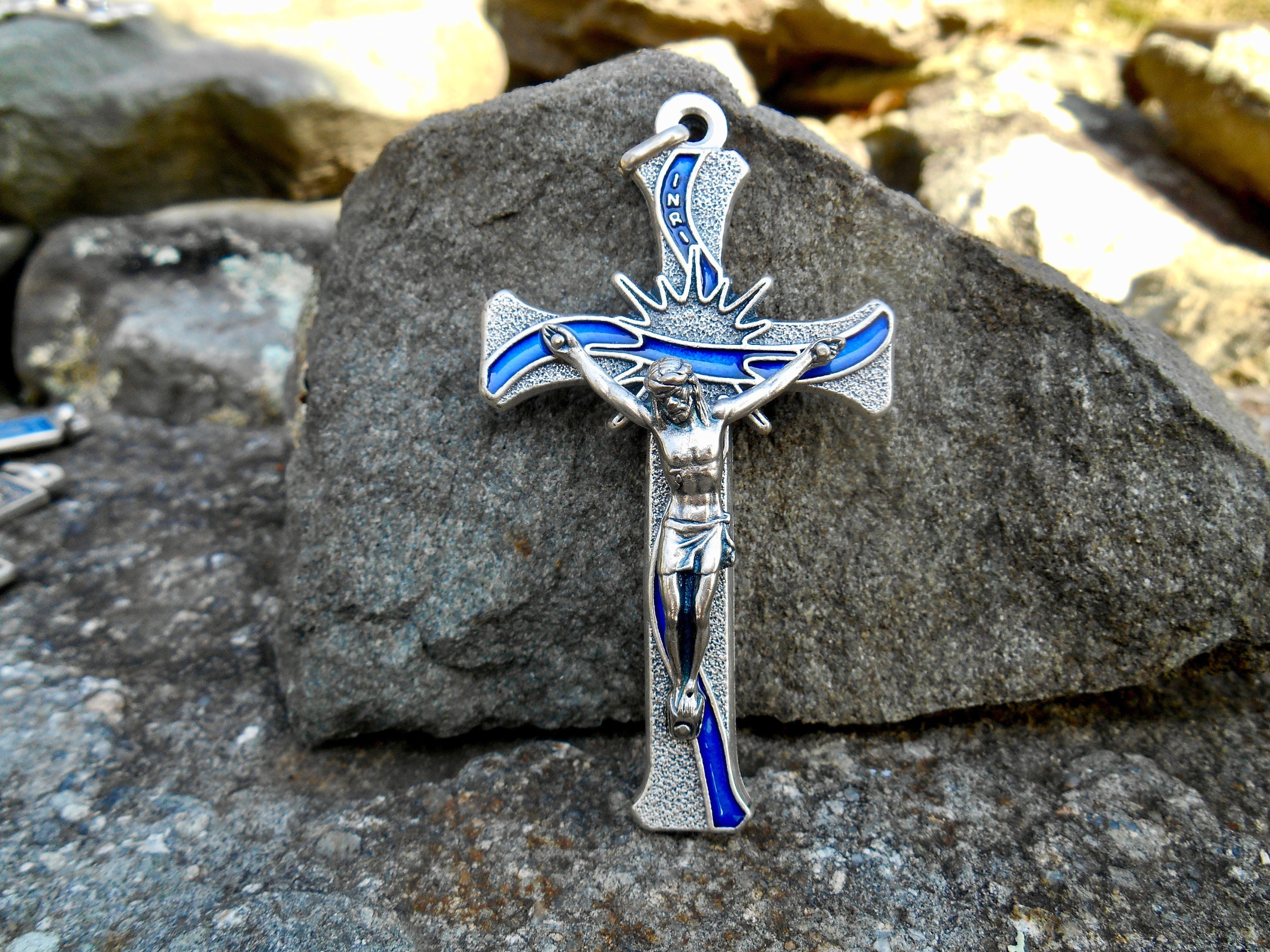 Sterling Silver Crucifix Cross Wood Jesus Pendant