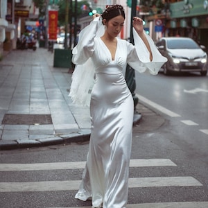 Vestido de noiva vintage de seda - Vestido de seda feito à mão com borboletas - Vestido de noiva feito à mão - Vestido de noiva - Vestido de noiva marfim LAA121