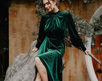 Emerald Green Velvet dress/ Velvet Bridesmaid Dress/ Velvet Long Dress/ Velvet Long Sleeve dress/ Winter Dress/ GIft For Her LAA158