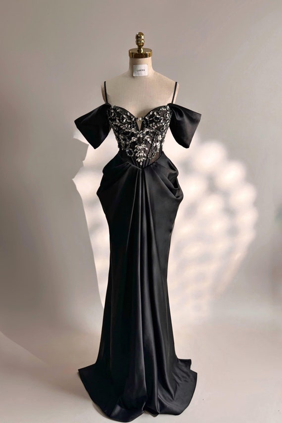 open lace back dress Wedtrend Women Stylish Black Prom Dress A Line Strapless Sequins Tiered Long Evening Dress with Ruffles, Black / US24W