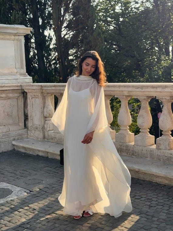 long ivory dresses Vera Long-Sleeve Crepe Gown Product Details Chiffon Ivory Wedding Dresses | wed2b