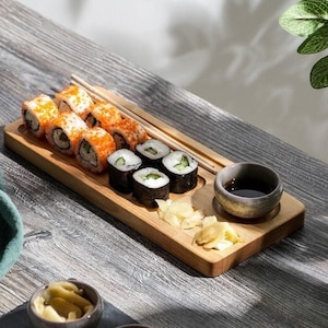 Personalised Sushi Gift Set. Serving Board & Reusable Chopsticks. Japanese,  Kawaii Style. 5 Colours. Sushi Lover Gift, Birthday, Christmas 
