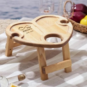 Regalos de luna de miel para parejas, mesa de picnic portátil con vino, regalo de boda único, mesa de patio, entretenimiento al aire libre, mesa de camping de playa plegable