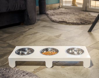 White Metal Dog Feeder with 3 Plates, Pet Food Stand, Feeding Station, Elevated Dog Bowls, Custom Dog Lover Gift