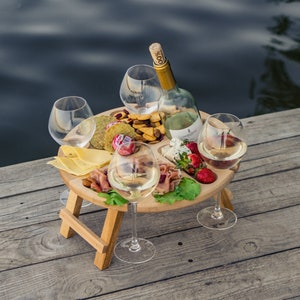 Vino y queso, mesa de vino portátil, portavasos de vino, regalo personalizado, regalos de aniversario, regalo para el esposo