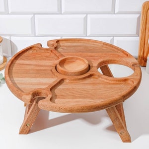 Bandeja plegable compacta para cama, mesa de picnic, bandeja plegable compacta para cama, regalo para amantes del vino, regalo de inauguración de la casa, mesa portátil de madera para vino