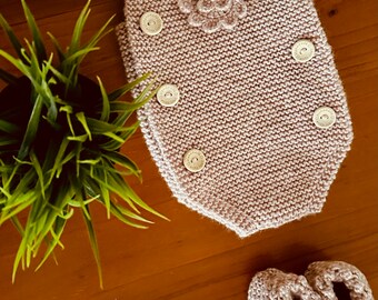 Hand knitted Newborn baby romper and booties