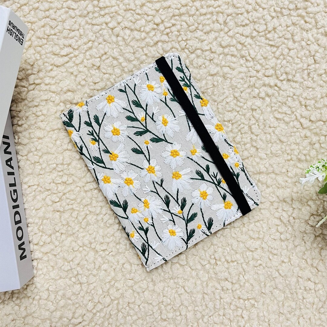 Embroidered White Daisy Beige Fabric Kindle Case,kindle 6" 2024,kindle ...