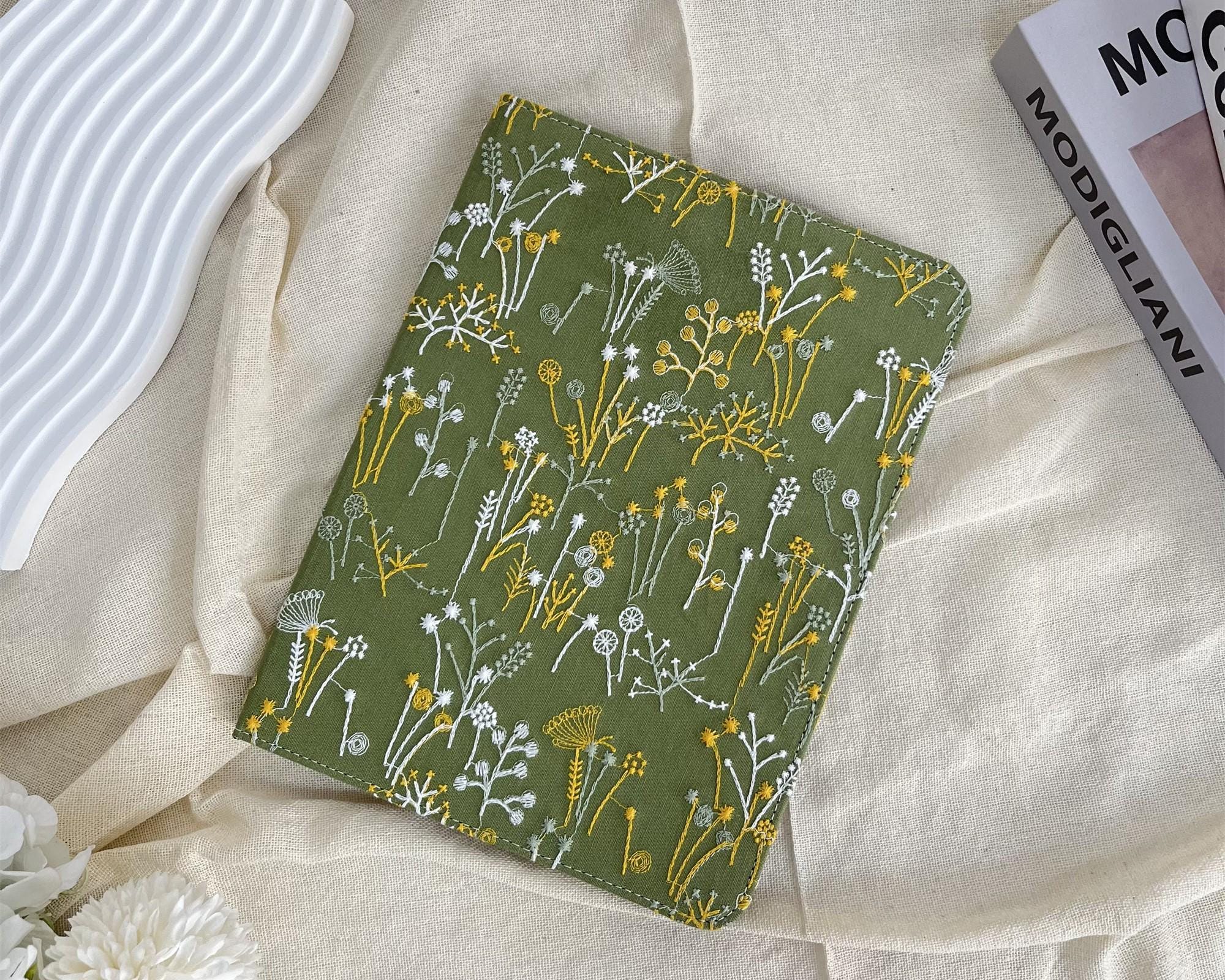 Japanese Embroidered Floral Green Fabric iPad Case,iPad Air 11" 13" 2025,iPad A16,Auto Sleep/Wake,Pro 11" 13" 2024 iPad Air 5 iPad 10 mini 7