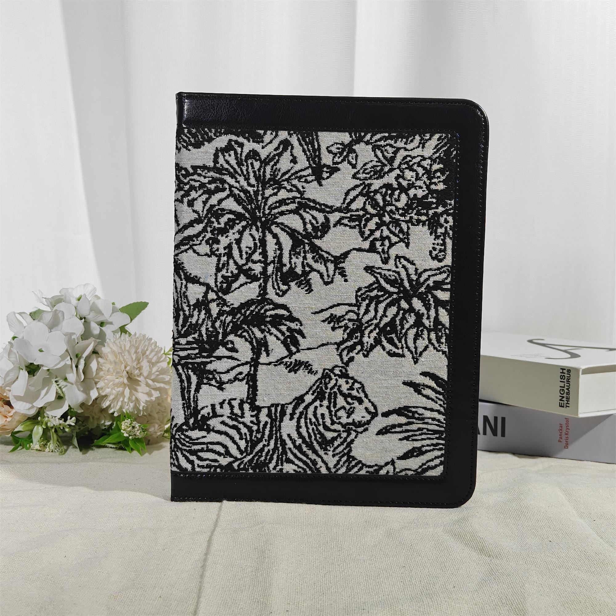 blackbeans 刺繍ケース Retro Jungle Embroidery Fabric iPad Case With Black Leather,ipad