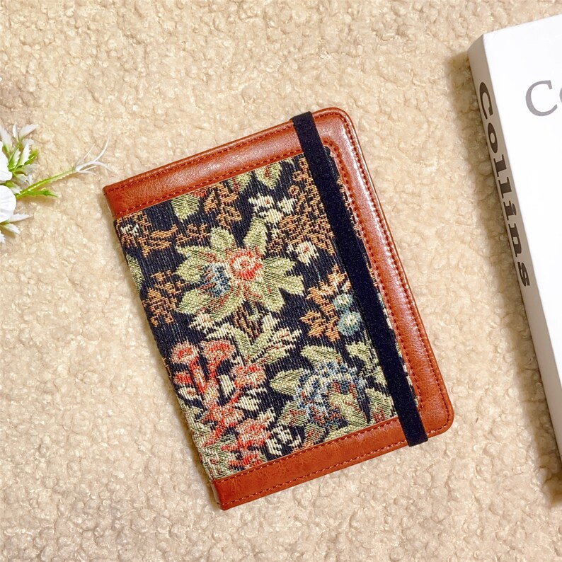 Retro embroidery flower fabric Kindle case, New Kindle 2022 Kindle Paperwhite 11th Gen case,Paperwhite 10th Gen,Kindle Oasis 10th Gen case image 2