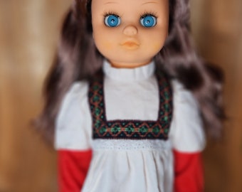 Vintage German doll (East Germany, 1970s)