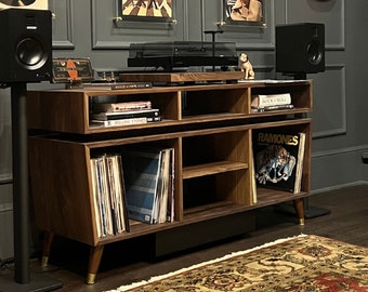 Kohpra Vinyl Storage Record Player Stand - Entertainment Stand - Console Table