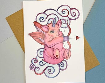 Puede incluir: Una tarjeta de felicitación rectangular con una ilustración colorida de un cerdo rosa con un cuerno azul, alas de hada y un arco con una flecha de punta en forma de corazón. El cerdo está rodeado de nubes moradas y azules.