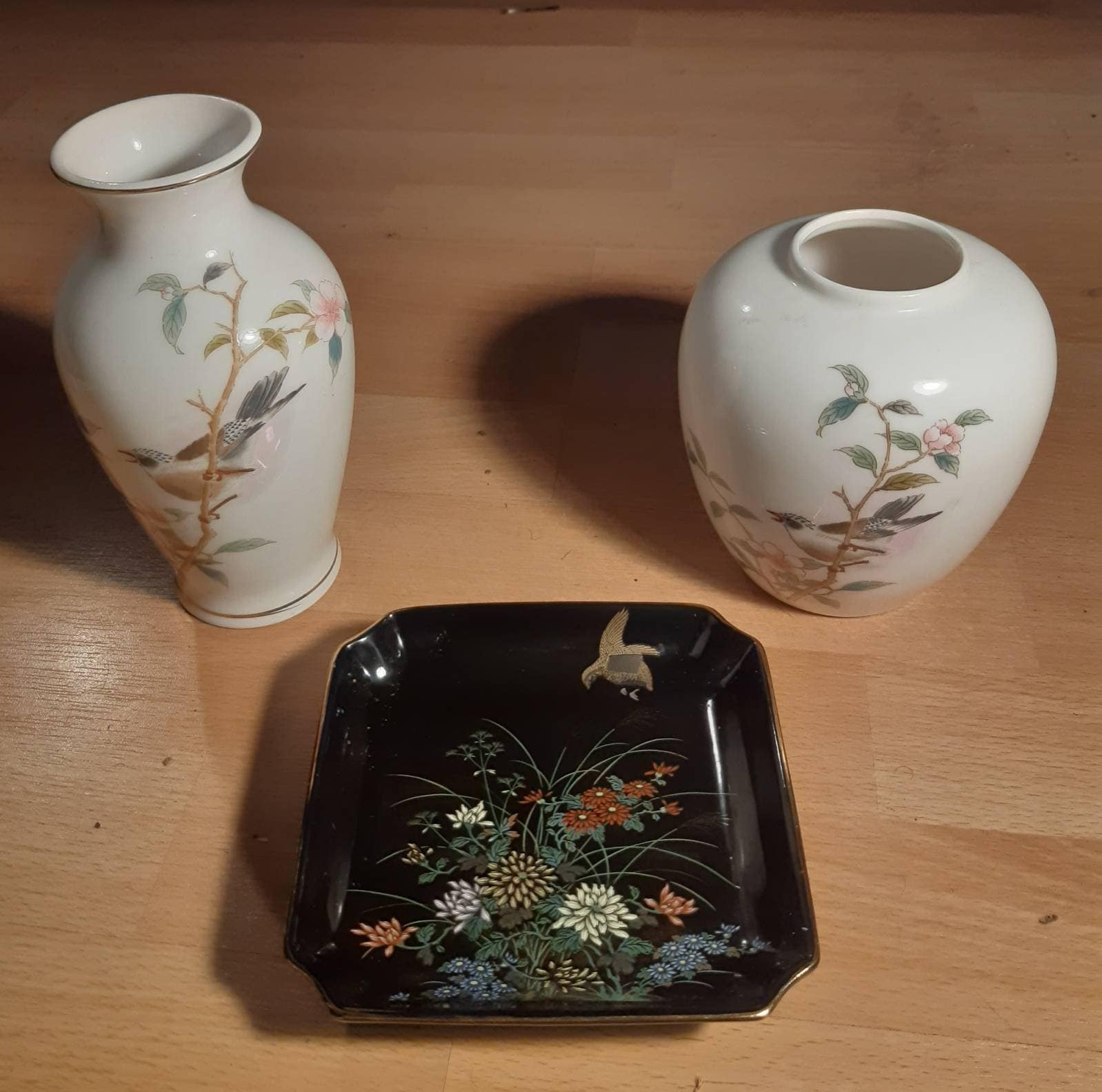 Yamaji Black Hexagonal Japanese Plates and 2 White Vases Etsy New Zealand