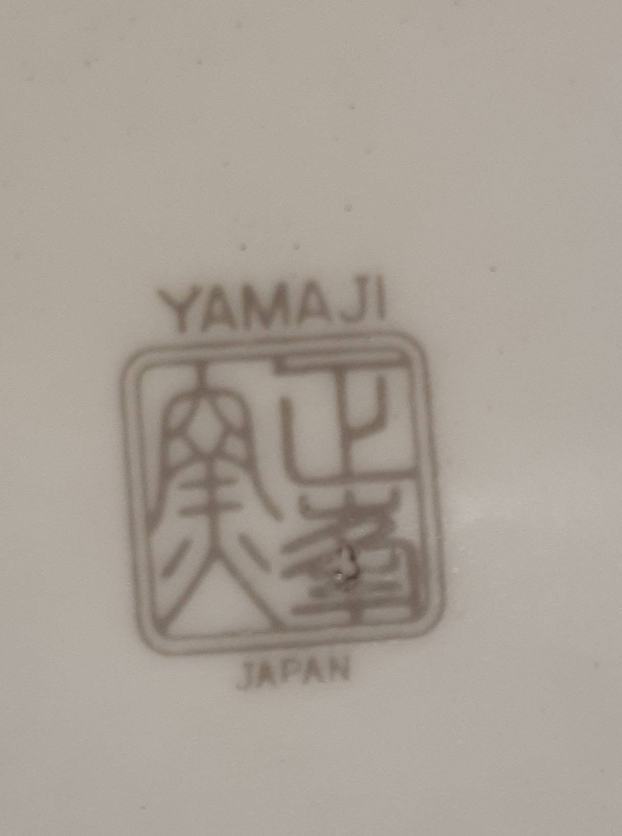 Yamaji Black hexagonal Japanese plates and 2 white Vases Etsy