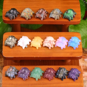 30mm Kristallspinnen geschnitzte Kristalltiere Figuren Labradorit Spinne geformte Kristalle