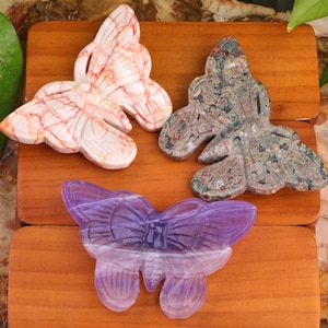 Crystal Butterfly Figurines Gemstone Decor Quartz Crystal Carved Butterfly