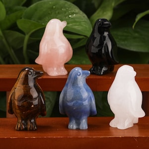 2" Gemstone Penguin Carving Crystal Animals Emperor Penguin Decor
