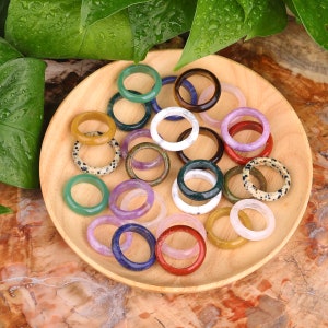 Anillo de cristal de cuarzo natural, tallas 8-10 de EE. UU., anillo de piedras preciosas pulidas a mano, regalo minimalista, anillo de cristal curativo sólido, regalos.