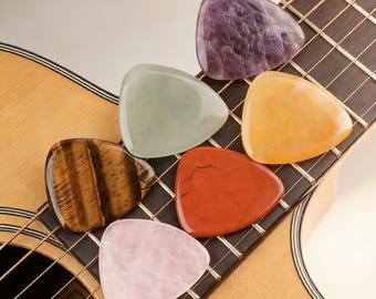 Natural Crystal Guitar Pick – Handmade Gemstone Plectrum for Acoustic Guitar, Fusion of Music & Energy