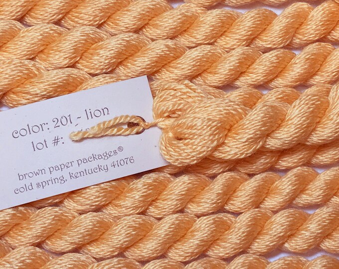 LION - 201 - SILK & IVORY