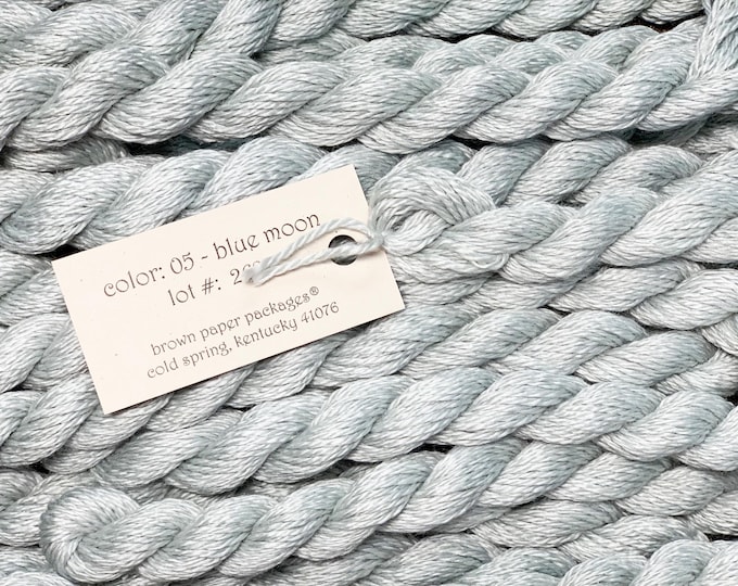 Blue Moon - 05 - SILK & IVORY