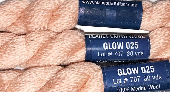 Planet Earth Wool - GLOW - 025