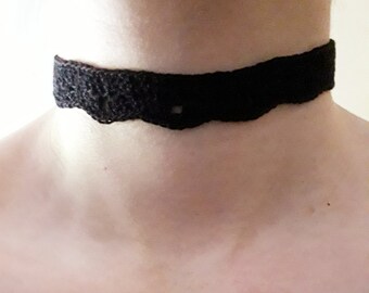 Crocheted black cotton choker, handmade choker, choker necklace, handmade jewellery, black choker, handmade jewelry